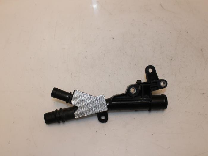 Water pipe from a Nissan Qashqai (J11) 1.6 dCi All Mode 4x4-i 2016