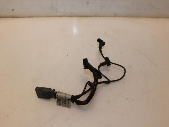 Wiring harness from a Ford Kuga I 2.0 TDCi 16V 140 2013