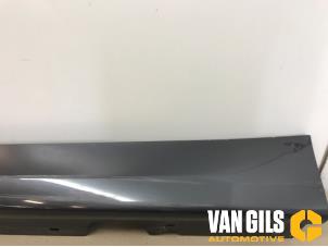 Used Side skirt, left BMW 3 serie Touring (E91) 320d 16V Corporate Lease Price € 54,00 Margin scheme offered by Van Gils Automotive