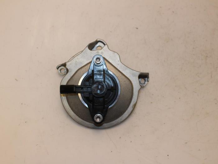 Begagnade Kamaxelsensor Volkswagen Touran (5T1) 1.5 TSI Pris € 39,93 Inklusive moms erbjuds av Van Gils Automotive