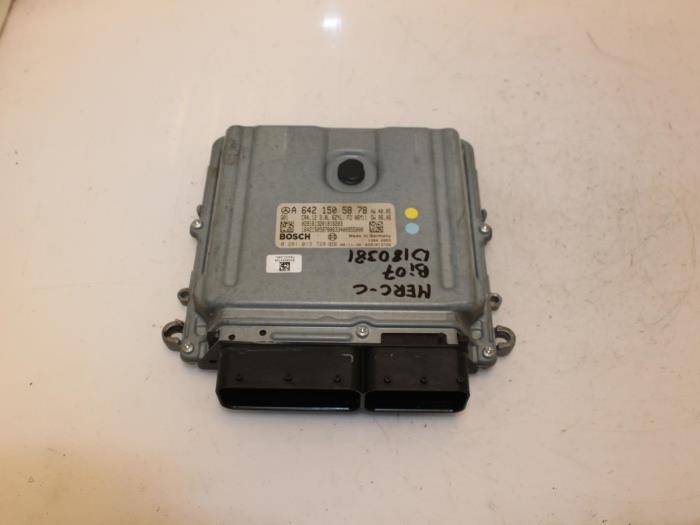 Used Engine management computer Mercedes C (W203) 3.0 C-320 CDI V6 24V Price € 299,00 Margin scheme offered by Van Gils Automotive