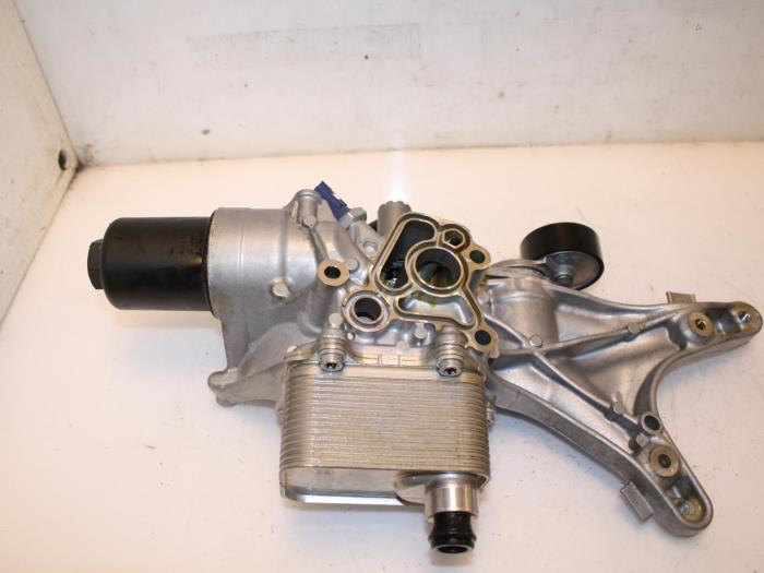 Oil filter housing Audi A3 Sportlimousine 2.0 TFSI Ultra 16V 06L117021G