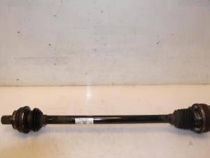 Used Drive shaft, rear right Volkswagen T-Roc 2.0 TDI 150 4Motion 16V Price € 133,10 Inclusive VAT offered by Van Gils Automotive
