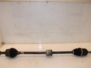 Used Front drive shaft, right Opel Corsa D 1.4 16V Twinport Price € 30,00 Margin scheme offered by Van Gils Automotive