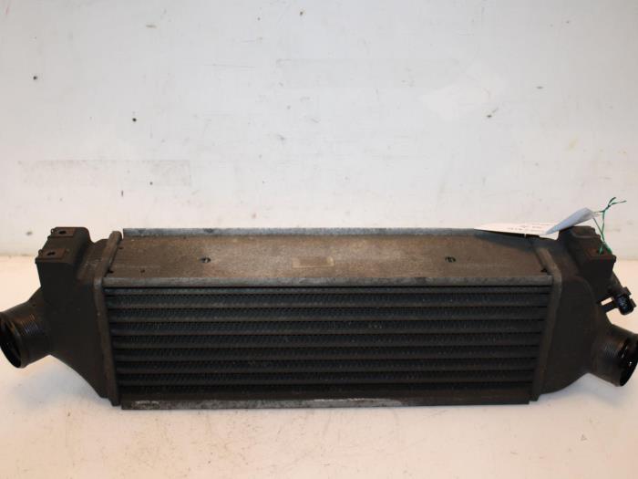 Usados Intercooler Ford Transit 2.0 TDdi 16V 260S Precio € 60,00 Norma de margen ofrecido por Van Gils Automotive