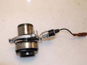 Usagé Pompe à eau Volkswagen Touran (5T1) 2.0 TDI 150 Prix € 133,10 Prix TTC proposé par Van Gils Automotive