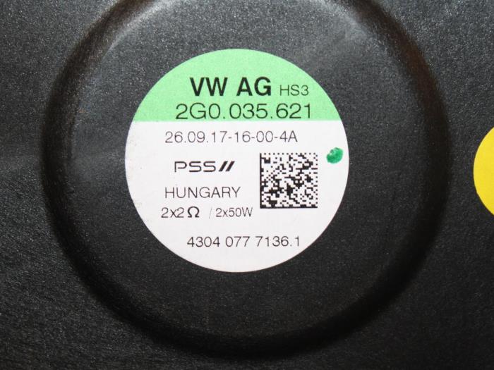 Subwoofer Volkswagen Polo 2.0 GTI Turbo 16V 2G0035621