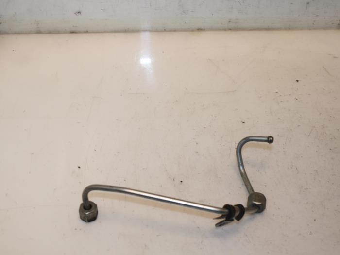 Usagé Conduit de carburant Volkswagen Polo VI (AW1) 1.6 TDI 16V 95 Prix € 38,72 Prix TTC proposé par Van Gils Automotive
