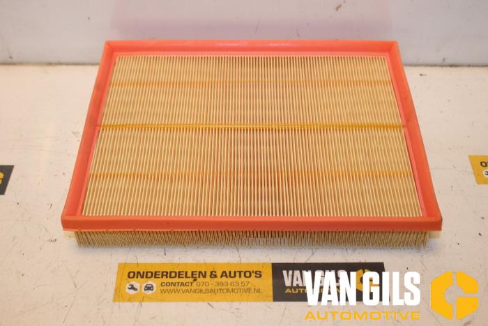 Begagnade Luftfilter Diversen Diversen Pris € 30,00 Marginaltabell erbjuds av Van Gils Automotive