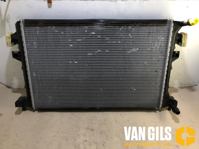 Usagé Radiateur Volkswagen Touran (5T1) 1.4 TSI Prix sur demande proposé par Van Gils Automotive