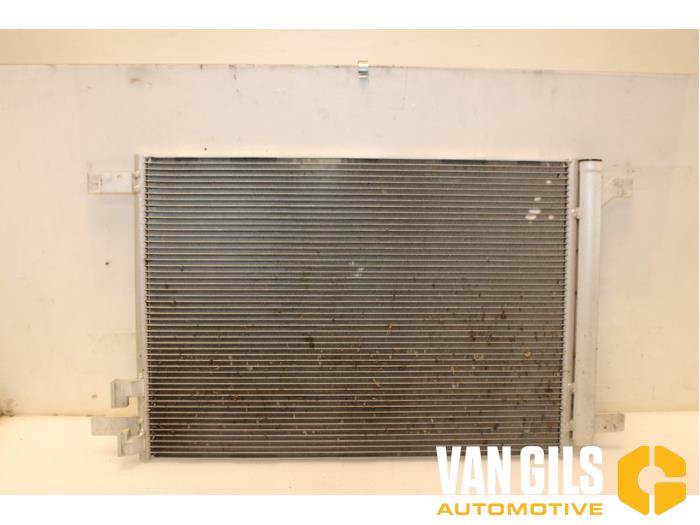 Begagnade AC-radiator Volkswagen Golf VII Variant (AUVV) 1.0 TSI 12V BlueMotion Technology Pris € 131,89 Inklusive moms erbjuds av Van Gils Automotive