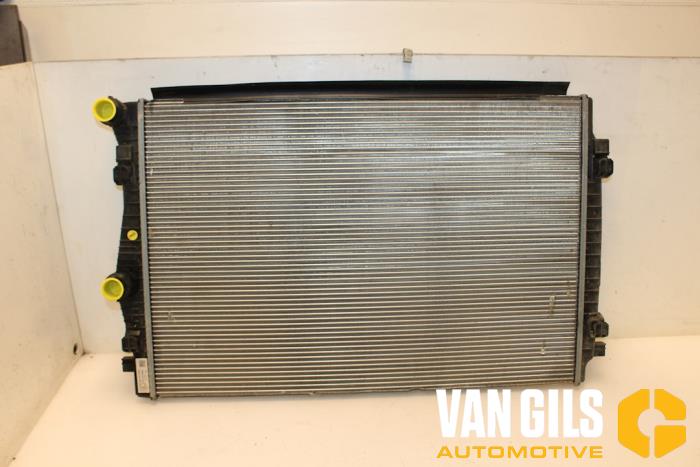 Usagé Radiateur Volkswagen Golf VII (AUA) 2.0 TDI 16V Prix € 90,75 Prix TTC proposé par Van Gils Automotive