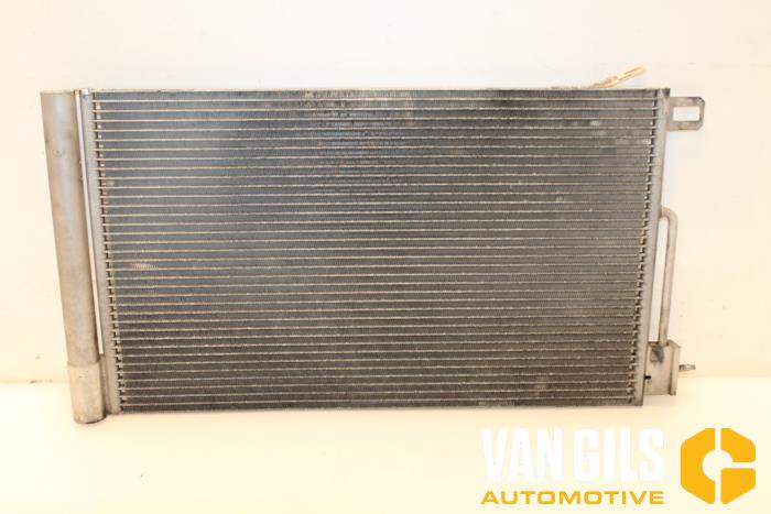 Usagé Radiateur clim Alfa Romeo Giulietta (940) 1.4 TB 16V MultiAir Prix € 44,00 Règlement à la marge proposé par Van Gils Automotive