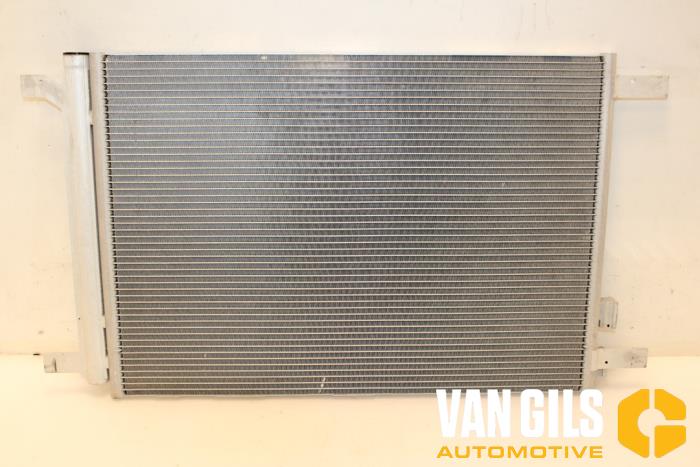 Begagnade AC-radiator Volkswagen Golf VII Variant (AUVV) 1.0 TSI 12V BlueMotion Technology Pris € 131,89 Inklusive moms erbjuds av Van Gils Automotive