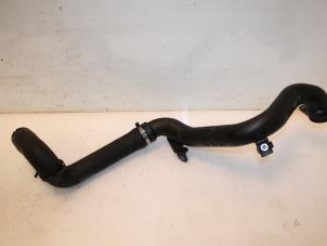 Intercooler Rohr van een Fiat Fiorino (225) 1.3 JTD 16V Multijet 2014
