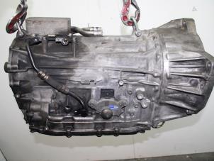 Używane Skrzynia biegów Porsche Cayenne II (92A) 3.6 24V Cena € 1.249,00 Procedura marży oferowane przez Van Gils Automotive