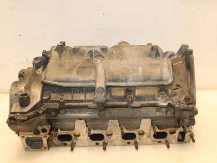Begagnade Topplock Mercedes B (W245) 2.0 B-200 CDI 16V Pris € 280,00 Marginaltabell erbjuds av Van Gils Automotive