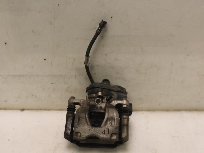 Gebrauchte Bremszange links hinten Audi A4 Avant (B9) 1.4 TFSI 16V Preis € 99,00 Margenregelung angeboten von Van Gils Automotive