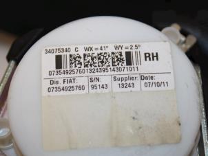 Gebrauchte Sicherheitsgurt rechts hinten Fiat 500 (312) 1.2 Preis € 30,00 Margenregelung angeboten von Van Gils Automotive