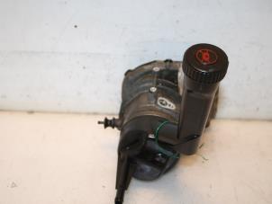 Used Power steering pump Citroen C4 Grand Picasso (UA) 1.8 16V Price € 55,00 Margin scheme offered by Van Gils Automotive