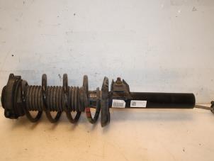 Used Front shock absorber rod, right Volkswagen Caddy IV 1.6 TDI 16V Price € 105,27 Inclusive VAT offered by Van Gils Automotive
