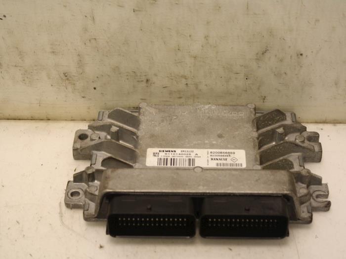 Used Engine management computer Dacia Sandero I (BS) 1.4 Price € 174,00 Margin scheme offered by Van Gils Automotive