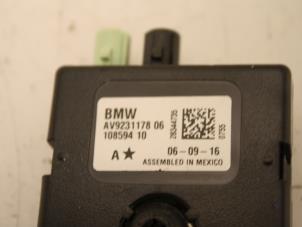 Used Antenna Amplifier BMW 3 serie (F30) 330e Price € 52,03 Inclusive VAT offered by Van Gils Automotive