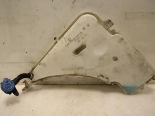 Used Front windscreen washer reservoir BMW 3 serie (F30) 330e Price € 99,22 Inclusive VAT offered by Van Gils Automotive