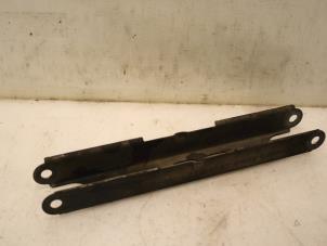 Used Rear wishbone, right BMW 3 serie Touring (E91) 330d 24V Price € 40,00 Margin scheme offered by Van Gils Automotive