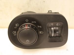Used Light switch Seat Altea (5P1) 1.8 TFSI 16V Price € 33,00 Margin scheme offered by Van Gils Automotive