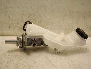 Usagé Cylindre de frein principal Mazda 2 (DJ/DL) 1.5 SkyActiv-G 90 Prix € 99,00 Règlement à la marge proposé par Van Gils Automotive