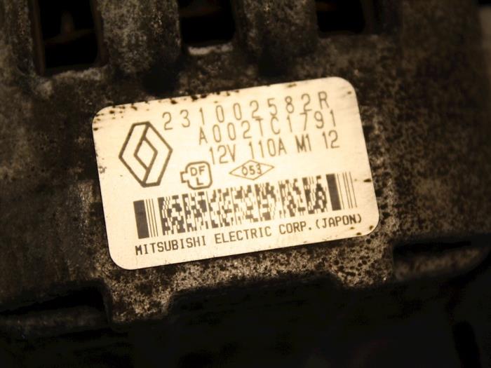 Dynamo van een Dacia Logan MCV I (KS) 1.6 MPI 85 2012