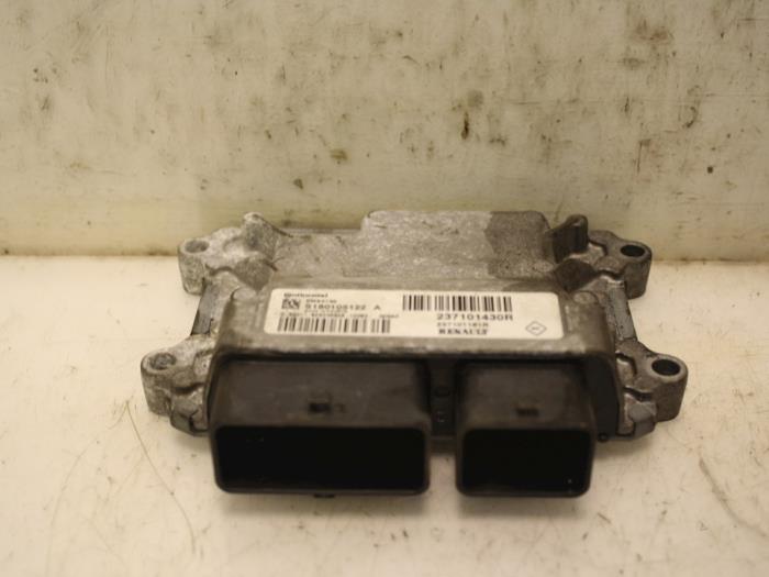 Used Engine management computer Dacia Logan MCV I (KS) 1.6 MPI 85 Price € 174,00 Margin scheme offered by Van Gils Automotive