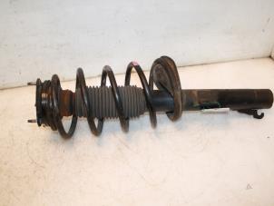 Used Front shock absorber, right Ford Transit Connect 1.8 Tddi Price € 55,00 Margin scheme offered by Van Gils Automotive