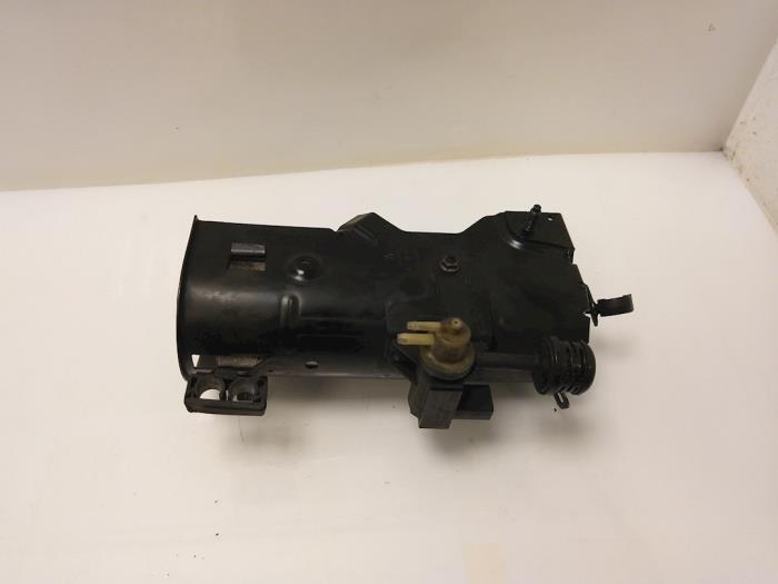 Begagnade Bränslefilter Volkswagen Transporter T6 2.0 TDI 150 Pris € 36,30 Inklusive moms erbjuds av Van Gils Automotive