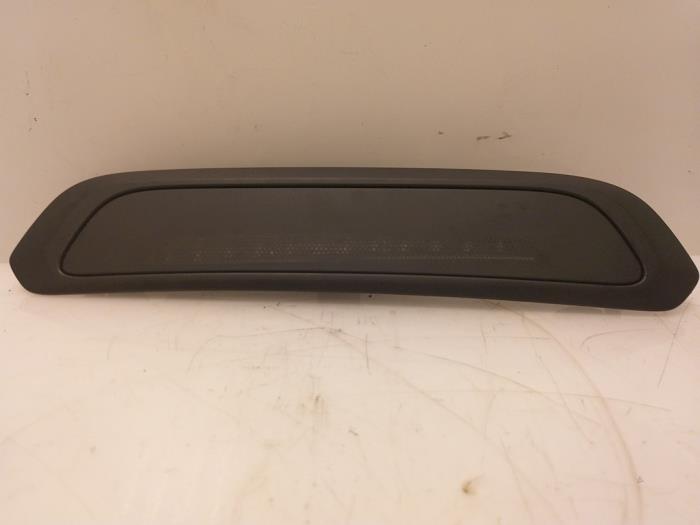 Begagnade Innerdisplay Volvo V70 (BW) 2.0 D3 16V Pris € 81,00 Marginaltabell erbjuds av Van Gils Automotive