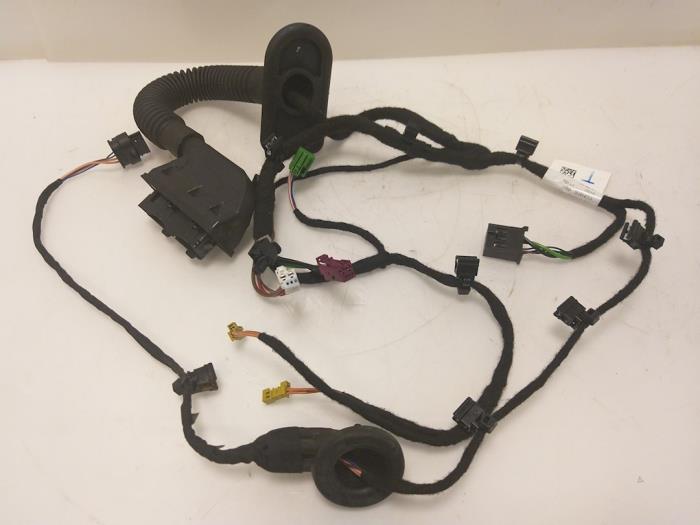 Usados Mazo de cables Mercedes C Estate (S205) C-450 AMG Sport 3.0 V6 24V Turbo 4-Matic Precio € 38,72 IVA incluido ofrecido por Van Gils Automotive
