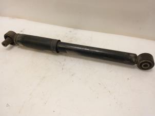 Used Rear shock absorber rod, left Mercedes Vito (447.6) 2.2 114 CDI 16V Price € 66,55 Inclusive VAT offered by Van Gils Automotive