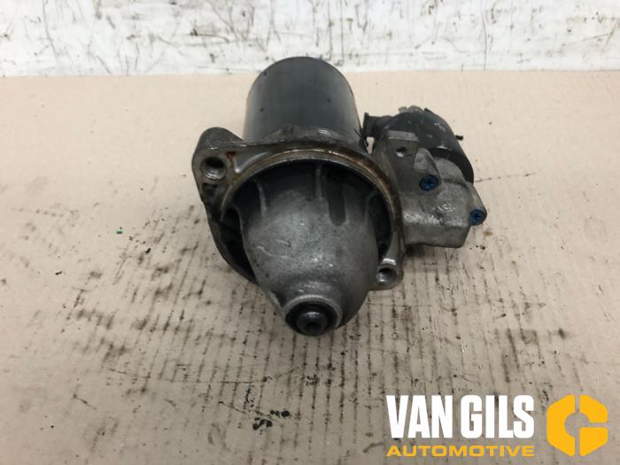 Anlasser van een Mercedes-Benz C (W202) 1.8 C-180 16V 1998