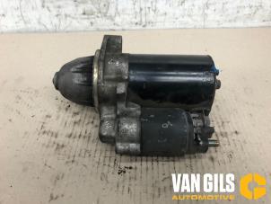 Anlasser van een Mercedes-Benz C (W202) 1.8 C-180 16V 1998