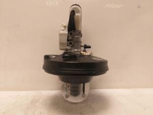 Used Master cylinder Ford Focus 3 Wagon 1.5 TDCi Price € 180,29 Inclusive VAT offered by Van Gils Automotive
