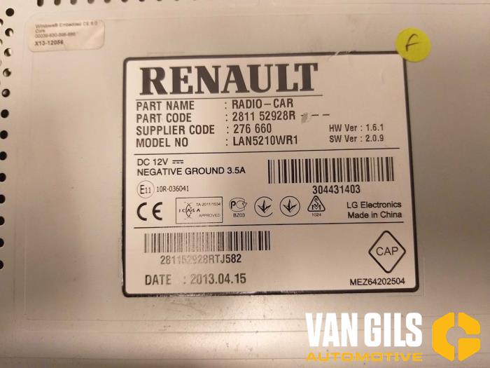 Radio d'un Renault Clio IV (5R) 0.9 Energy TCE 90 12V 2013