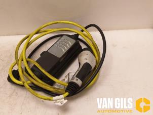 Used Hybrid charging cable BMW 5 serie (G30) 530e iPerformance Price € 299,99 Margin scheme offered by Van Gils Automotive