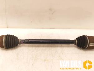 Used Drive shaft, rear right Tesla Model S 90D Price € 422,29 Inclusive VAT offered by Van Gils Automotive