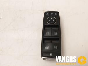 Used Electric window switch Tesla Model S 90D Price € 91,96 Inclusive VAT offered by Van Gils Automotive
