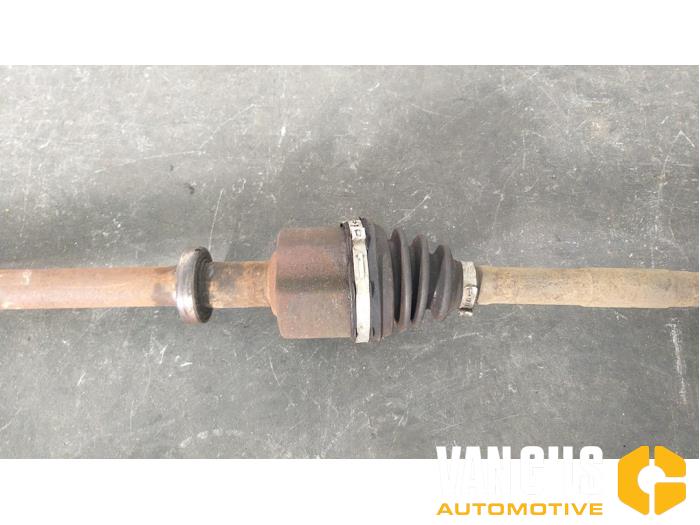 Front drive shaft, right from a Renault Master III (FD/HD) 2.5 dCi 120 FAP 2007