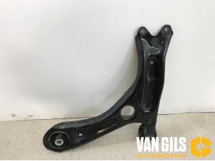 Used Front wishbone, left Skoda Citigo 1.0 12V Price € 43,00 Margin scheme offered by Van Gils Automotive