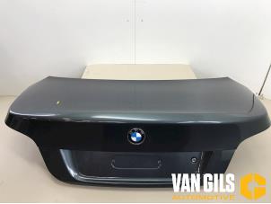 Usagé Hayon BMW 5 serie (E60) 520d 16V Corporate Lease Prix € 110,00 Règlement à la marge proposé par Van Gils Automotive