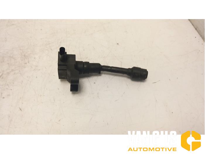 Ignition coil from a Ford Grand C-Max (DXA) 1.0 Ti-VCT EcoBoost 12V 125 2015