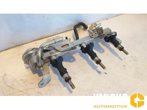 Used Fuel injector nozzle Renault Clio IV (5R) 0.9 Energy TCE 90 12V Price € 82,00 Margin scheme offered by Van Gils Automotive